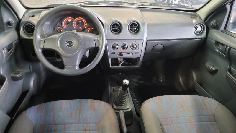 CELTA 1.0 MPFI SPIRIT 8V FLEX 4P MANUAL - 2010 - GARIBALDI