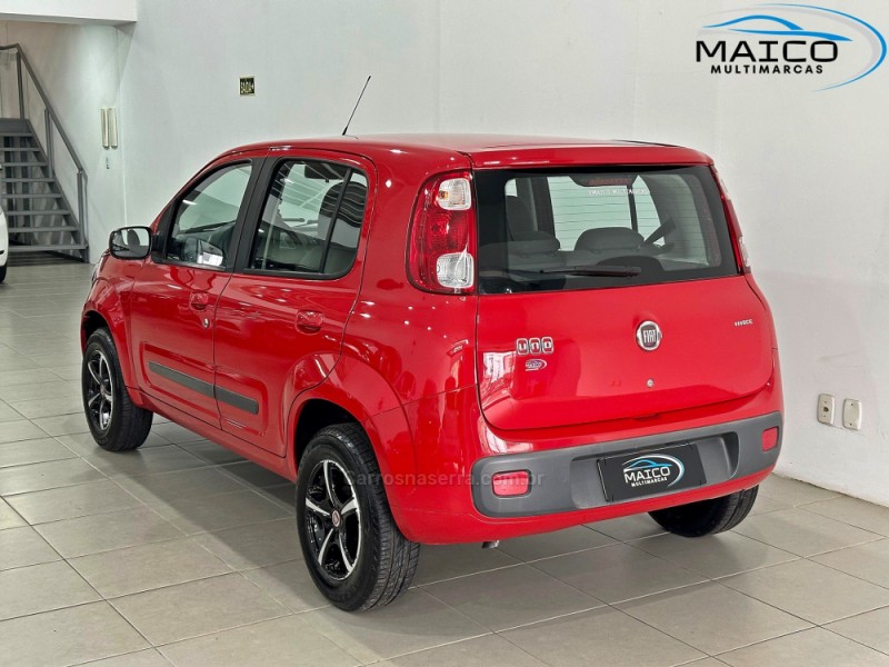 UNO 1.0 EVO VIVACE 8V FLEX 4P MANUAL - 2011 - NOVO HAMBURGO
