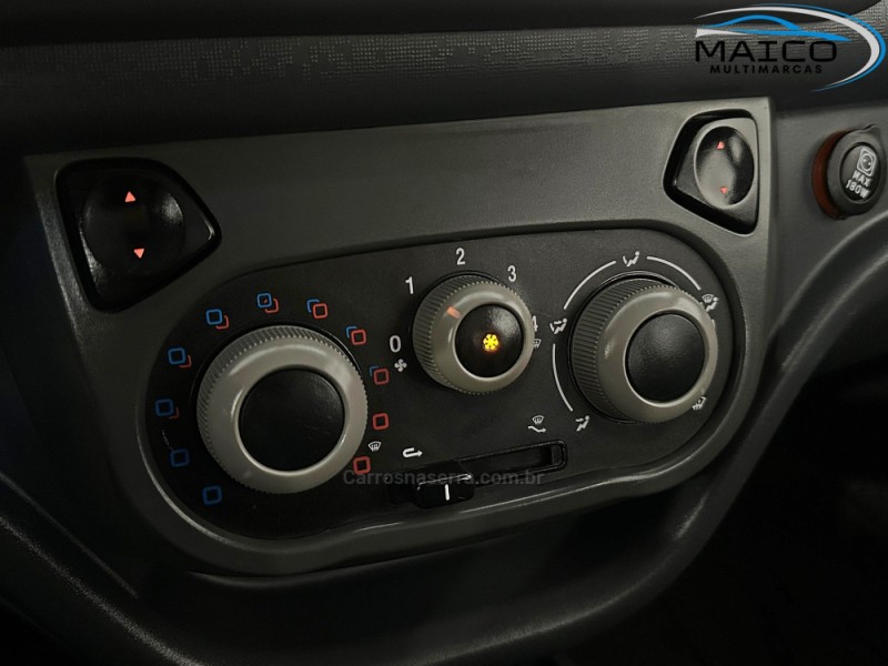 UNO 1.0 EVO VIVACE 8V FLEX 4P MANUAL - 2011 - NOVO HAMBURGO
