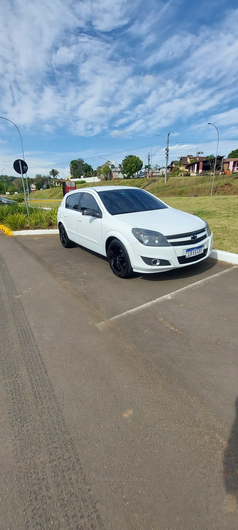 VECTRA 2.0 MPFI GT HATCH 8V FLEX 4P MANUAL - 2011 - BOM PRINCíPIO