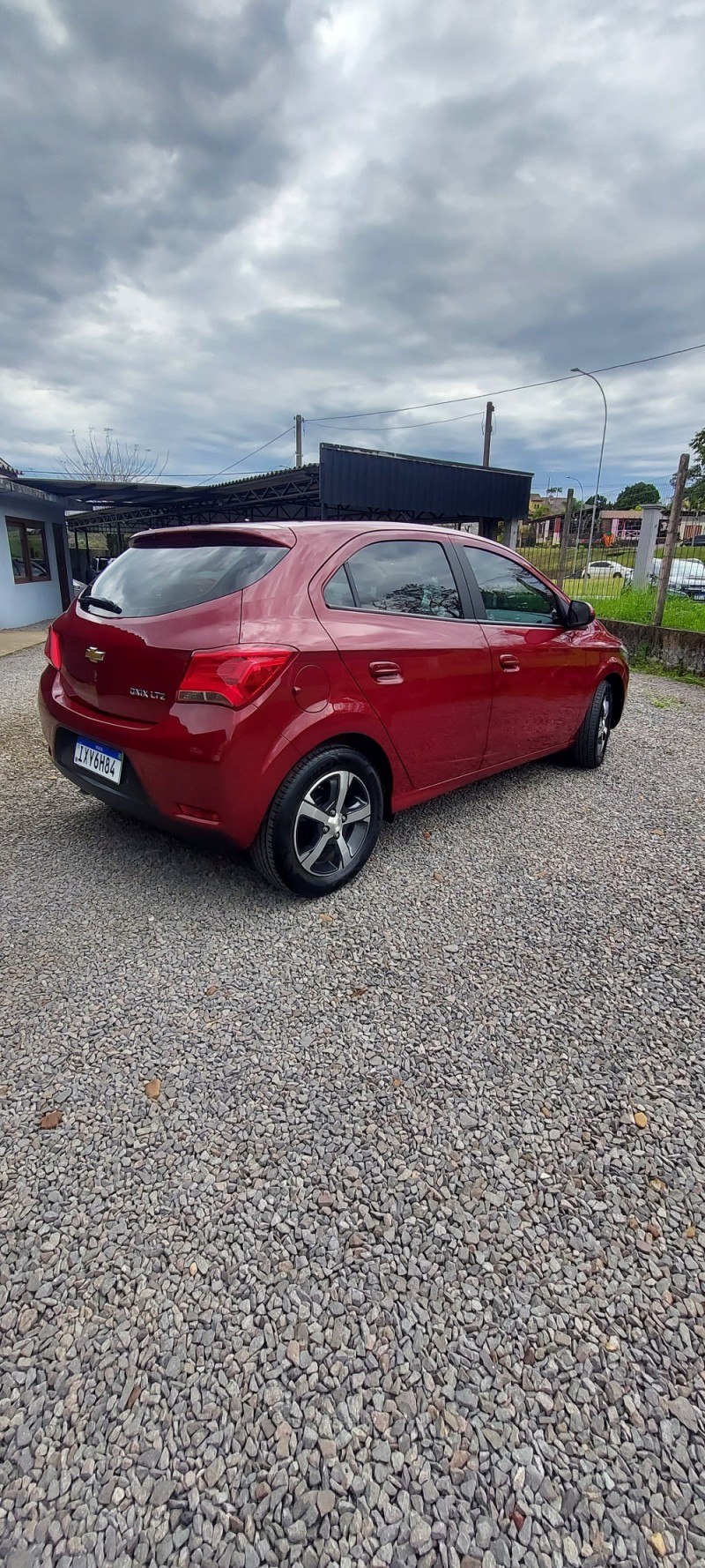 ONIX 1.4 MPFI LTZ 8V FLEX 4P AUTOMÁTICO - 2018 - BOM PRINCíPIO