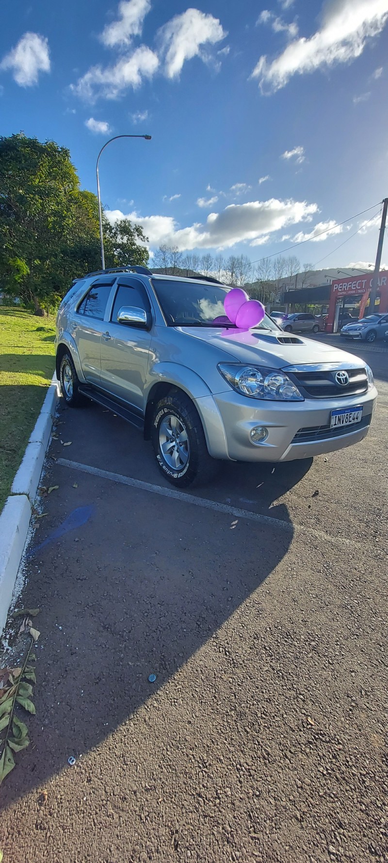 hilux sw4 3.0 srv 4x4 cd 16v turbo intercooler diesel 4p automatico 2007 bom principio