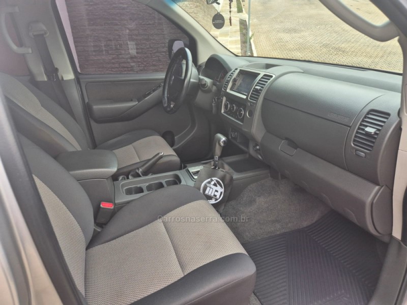 FRONTIER 2.5 SV ATTACK 4X4 CD TURBO ELETRONIC DIESEL 4P AUTOMÁTICO - 2016 - ANTôNIO PRADO