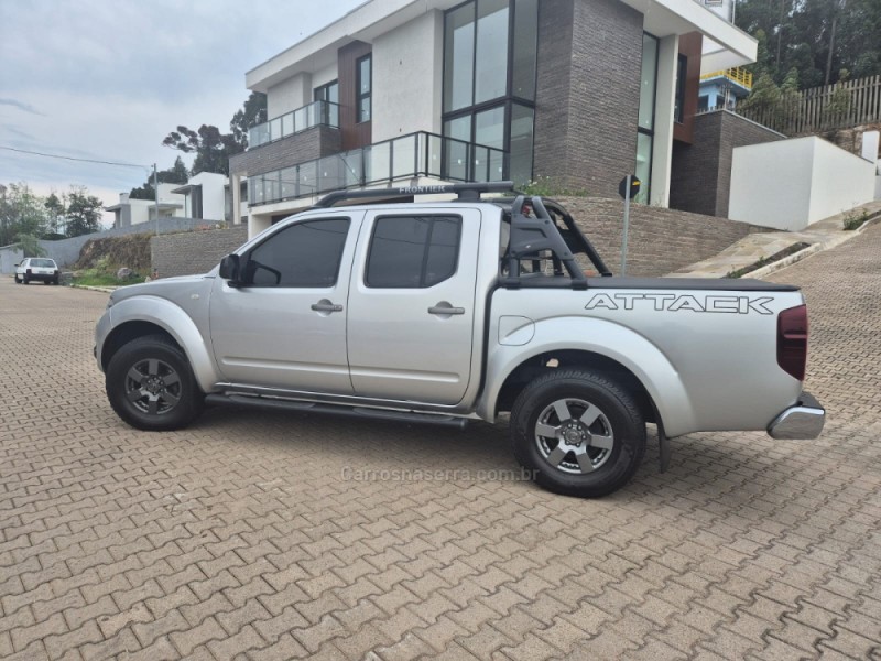 FRONTIER 2.5 SV ATTACK 4X4 CD TURBO ELETRONIC DIESEL 4P AUTOMÁTICO - 2016 - ANTôNIO PRADO