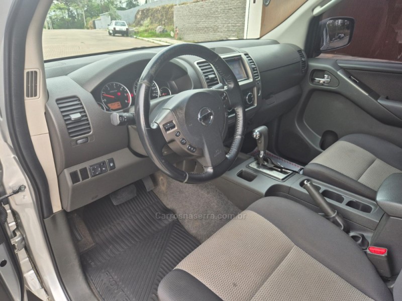 FRONTIER 2.5 SV ATTACK 4X4 CD TURBO ELETRONIC DIESEL 4P AUTOMÁTICO - 2016 - ANTôNIO PRADO