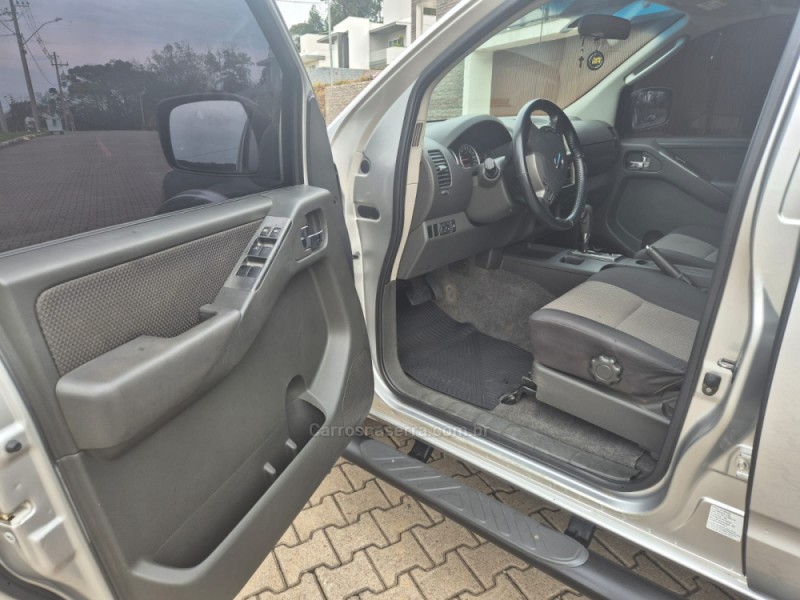 FRONTIER 2.5 SV ATTACK 4X4 CD TURBO ELETRONIC DIESEL 4P AUTOMÁTICO - 2016 - ANTôNIO PRADO
