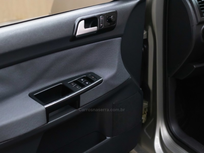 POLO 1.6 MI COMFORTLINE 8V FLEX 4P MANUAL - 2013 - CAXIAS DO SUL