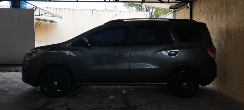 SPIN 1.8 LTZ 8V FLEX 4P MANUAL - 2014 - CANELA