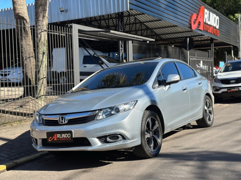 CIVIC 1.8 EXS 16V FLEX 4P AUTOMÁTICO - 2013 - PAROBé