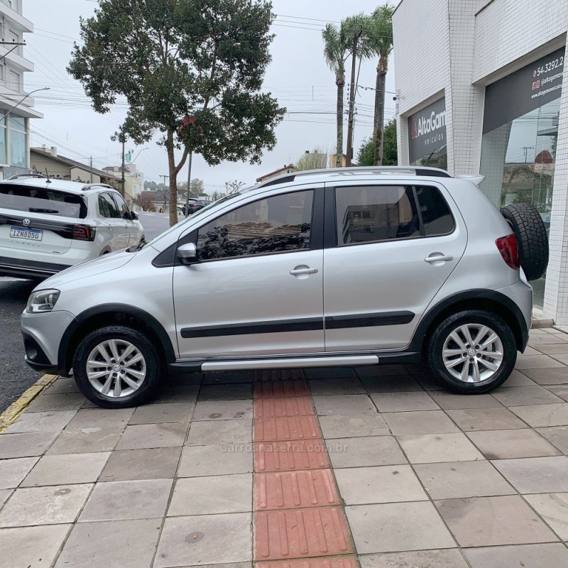 CROSSFOX 1.6 MI FLEX 8V 4P AUTOMATIZADO - 2013 - FLORES DA CUNHA