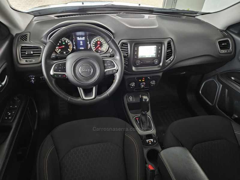 COMPASS 2.0 16V FLEX SPORT AUTOMÁTICO - 2017 - TAPEJARA