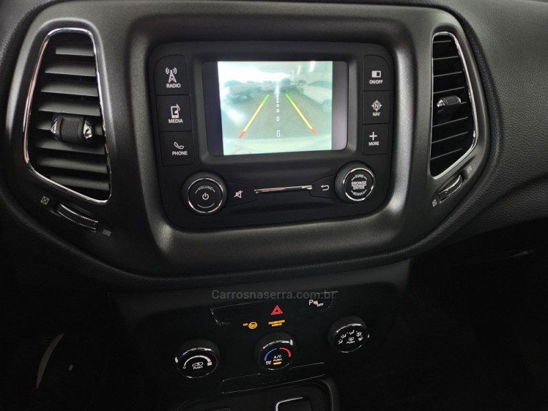 COMPASS 2.0 16V FLEX SPORT AUTOMÁTICO - 2017 - TAPEJARA