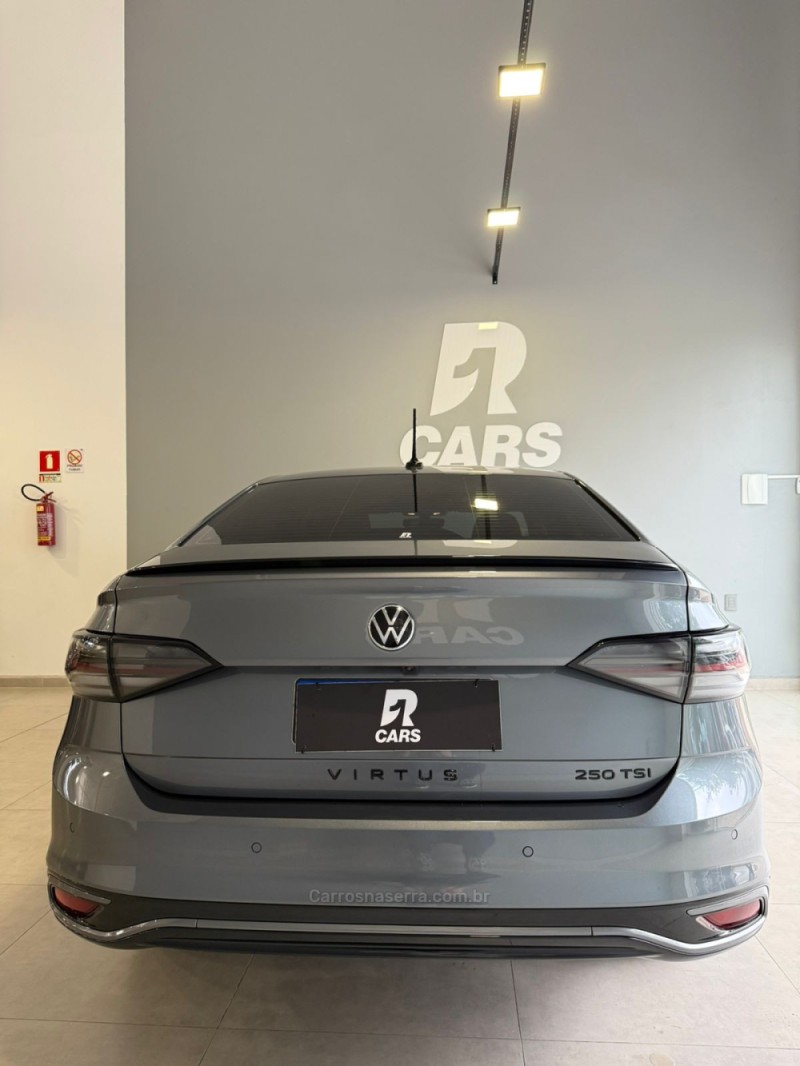 VIRTUS 1.4 250 TSI 16V EXCLUSIVE FLEX 4P AUTOMÁTICO - 2024 - LAJEADO