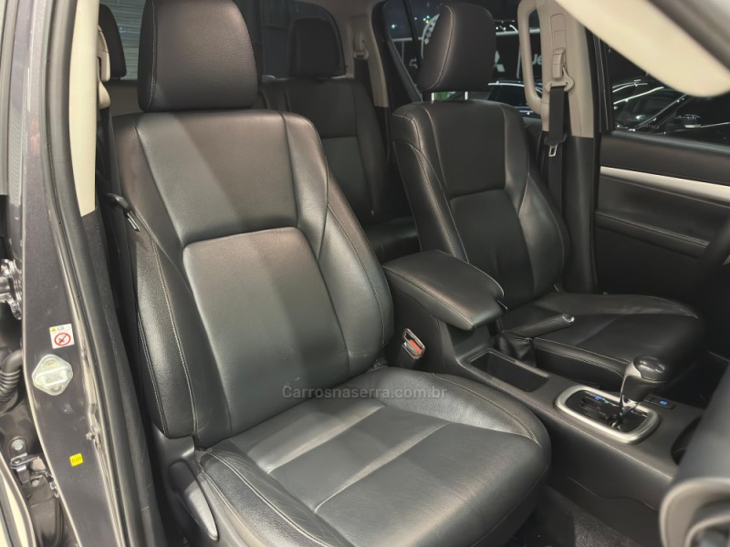 HILUX 2.8 SRV 4X4 CD 16V DIESEL 4P AUTOMÁTICO - 2019 - CAXIAS DO SUL
