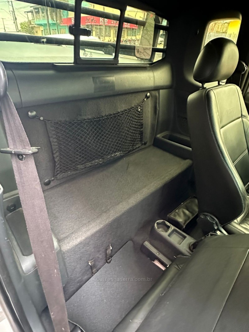 SAVEIRO 1.6 CROSS CE 8V FLEX 2P MANUAL - 2014 - PAROBé