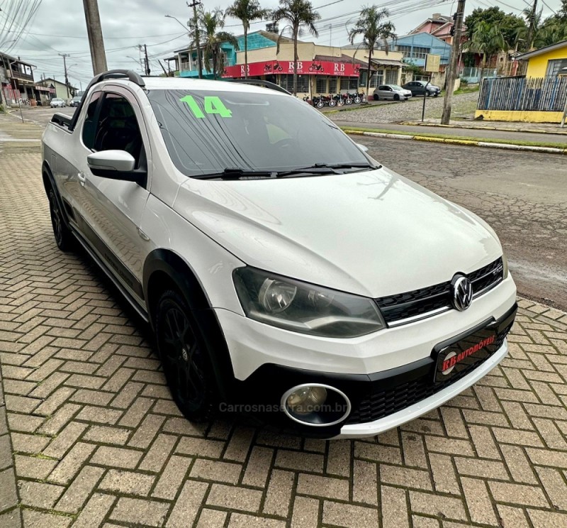 SAVEIRO 1.6 CROSS CE 8V FLEX 2P MANUAL - 2014 - PAROBé