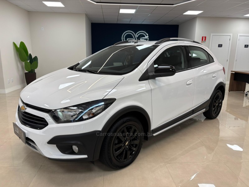 onix 1.4 mpfi activ 8v flex 4p automatico 2019 carlos barbosa