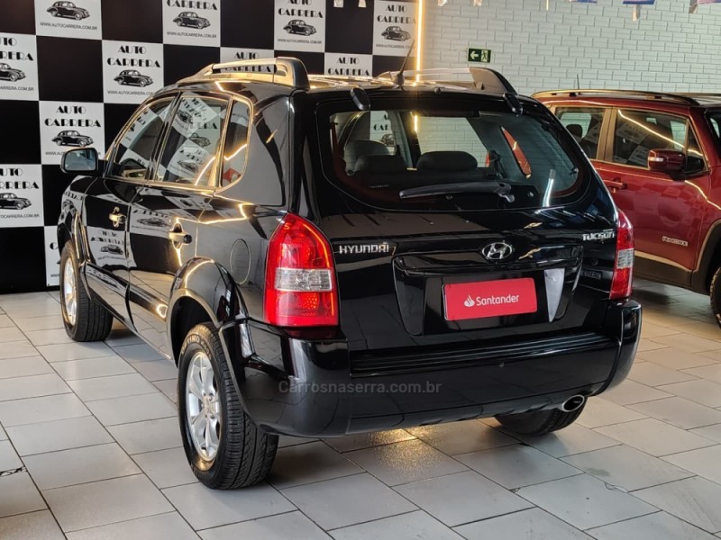 TUCSON 2.0 GL 2WD 16V GASOLINA 4P MANUAL - 2010 - NOVO HAMBURGO