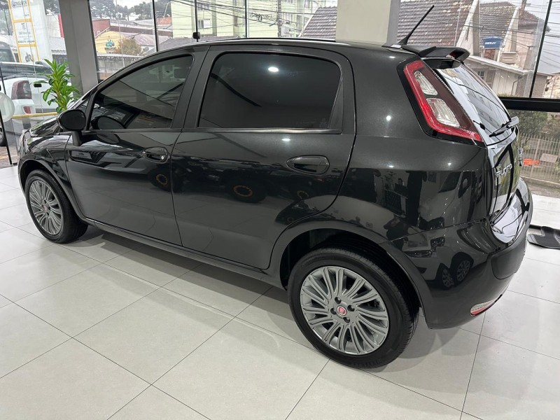 PUNTO 1.4 ATTRACTIVE 8V FLEX 4P MANUAL - 2013 - CAXIAS DO SUL