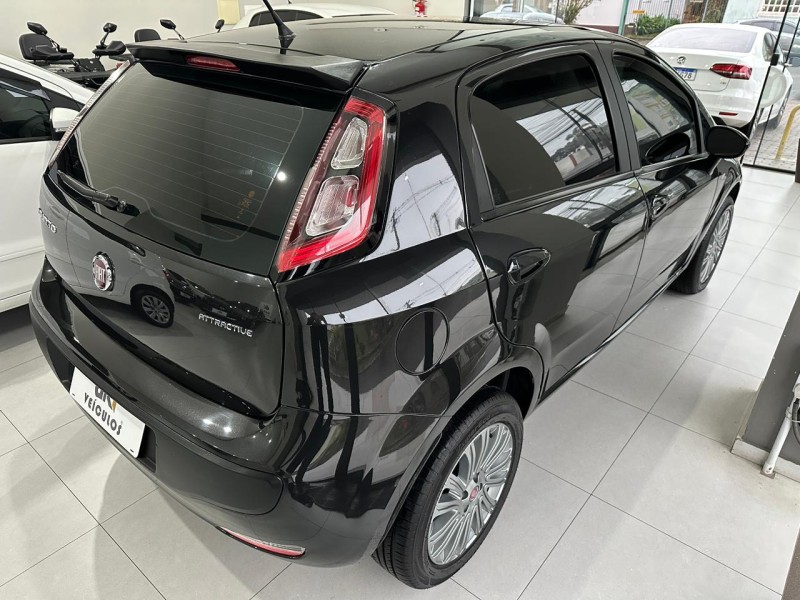 PUNTO 1.4 ATTRACTIVE 8V FLEX 4P MANUAL - 2013 - CAXIAS DO SUL