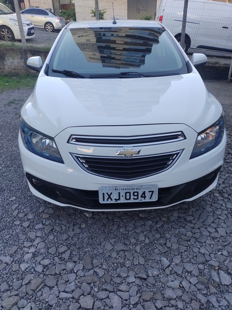 PRISMA 1.4 MPFI LTZ 8V FLEX 4P MANUAL - 2017 - BENTO GONçALVES