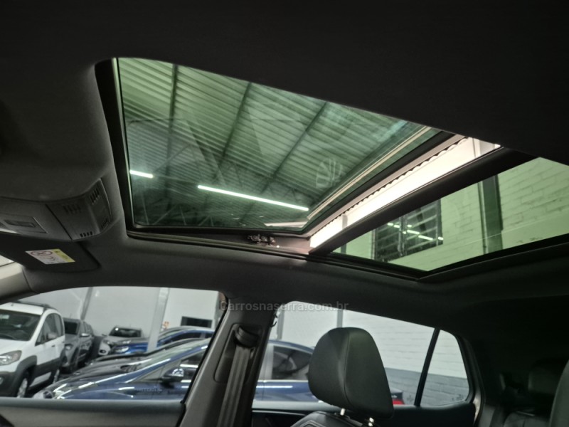 T-CROSS 1.0 COMFORTLINE TSI FLEX 4P AUTOMÁTICO - 2024 - GARIBALDI