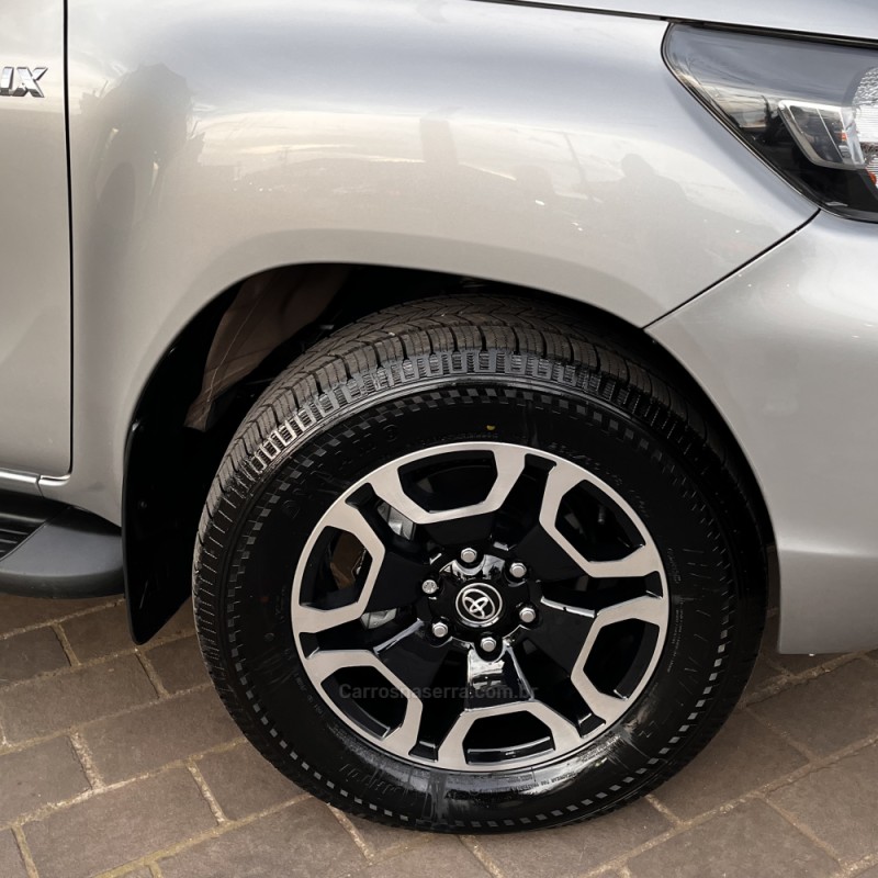 HILUX 2.8 SRV 4X4 CD 16V DIESEL 4P AUTOMÁTICO - 2022 - VACARIA