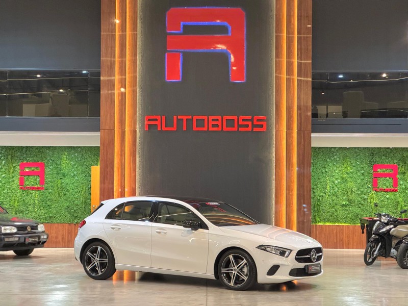 a 250 2.0 vision turbo hatch gasolina 4p automatico 2020 novo hamburgo