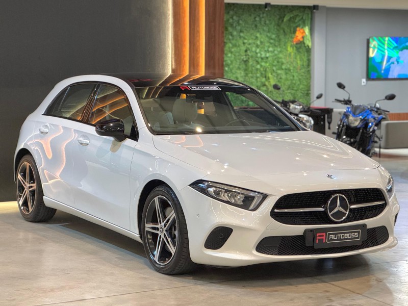 A 250 2.0 VISION TURBO HATCH GASOLINA 4P AUTOMÁTICO - 2020 - NOVO HAMBURGO