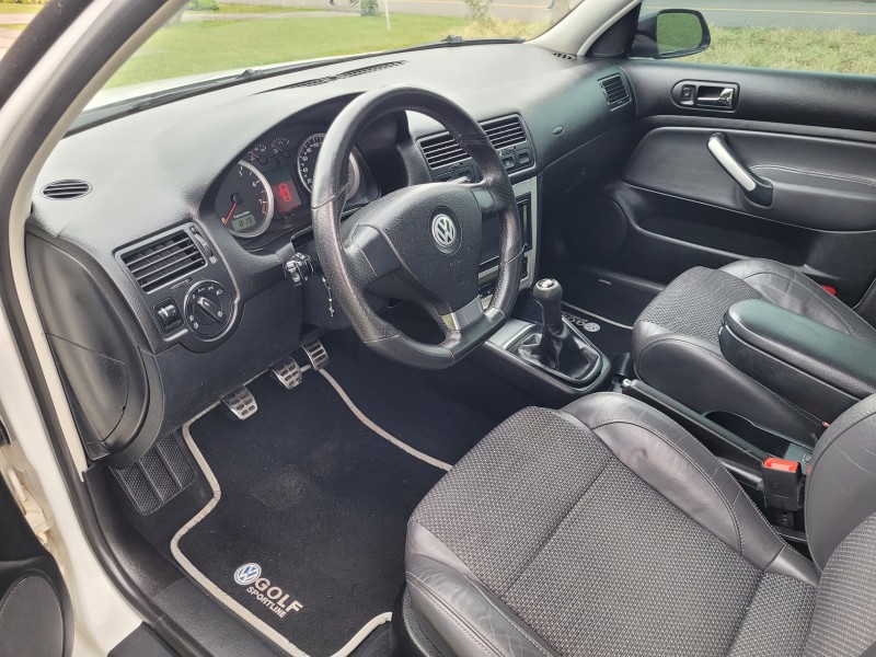 GOLF 1.6 MI SPORTLINE LIMITED EDITION 8V FLEX 4P MANUAL - 2011 - CARLOS BARBOSA