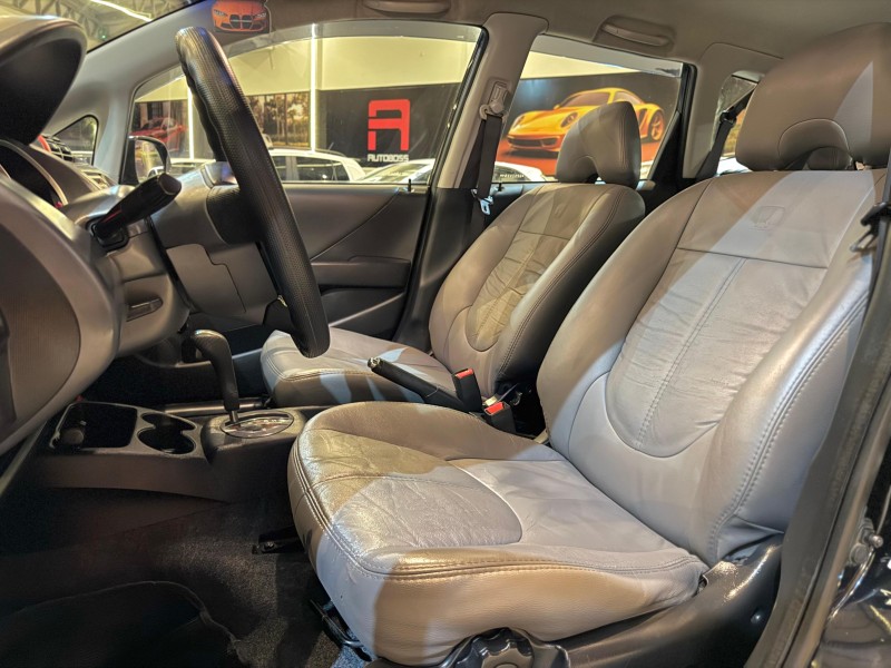 FIT 1.4 LX 8V GASOLINA 4P AUTOMÁTICO - 2008 - NOVO HAMBURGO