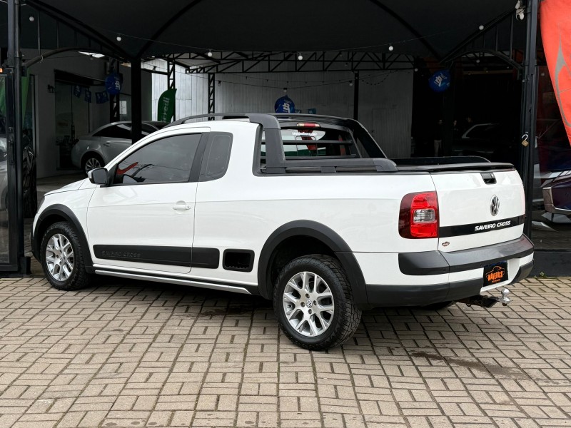 SAVEIRO 1.6 CROSS CE 16V FLEX 2P MANUAL - 2014 - LAGOA VERMELHA
