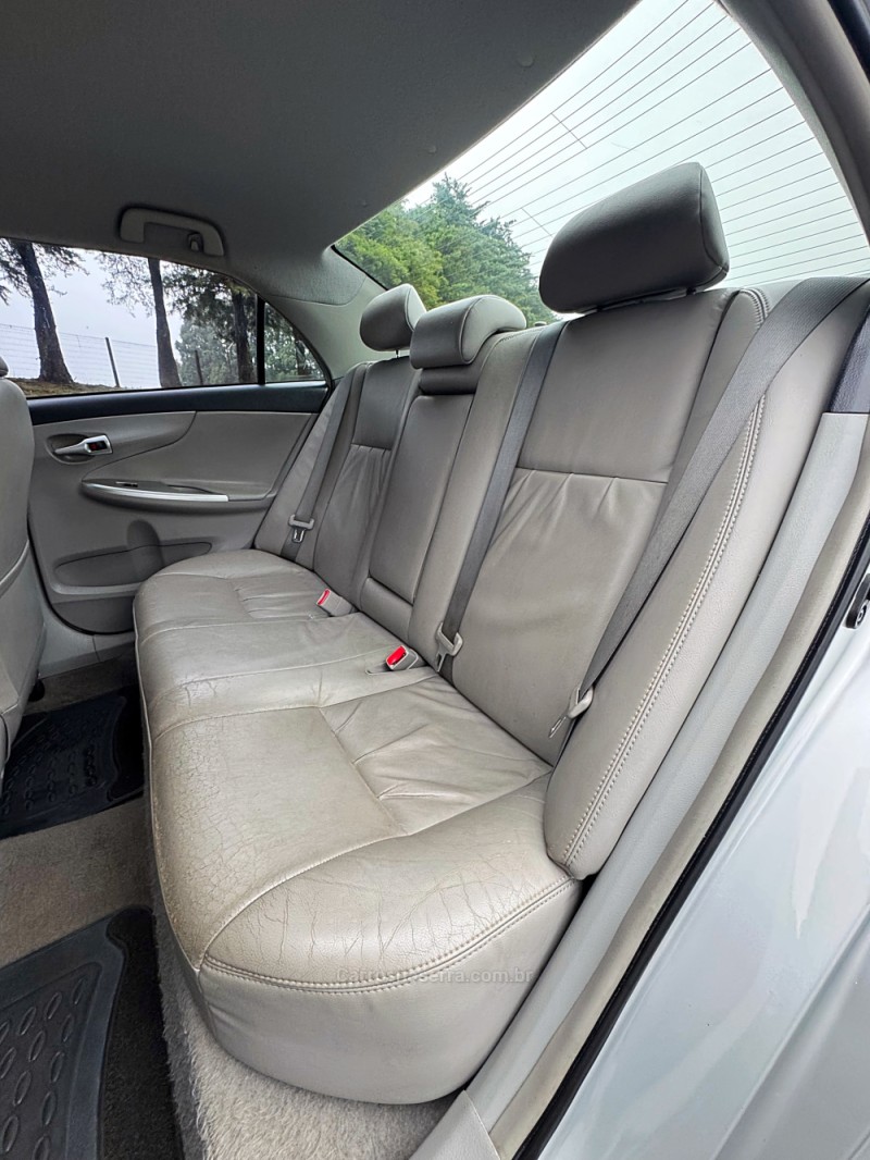 COROLLA 2.0 XEI 16V FLEX 4P AUTOMÁTICO - 2013 - PASSO FUNDO