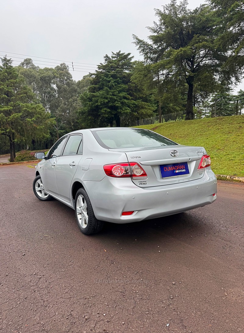 COROLLA 2.0 XEI 16V FLEX 4P AUTOMÁTICO - 2013 - PASSO FUNDO