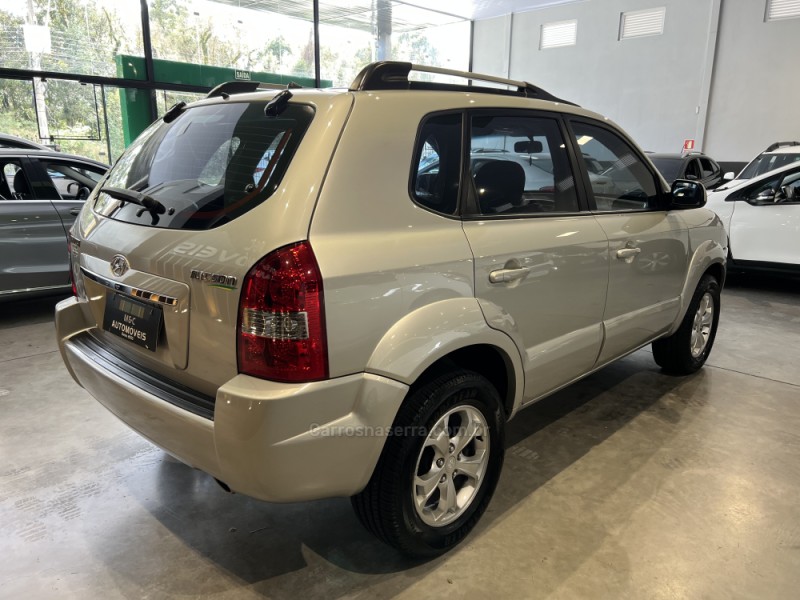 TUCSON 2.0 MPFI GLS 16V 143CV 2WD GASOLINA 4P AUTOMÁTICO - 2012 - CAXIAS DO SUL