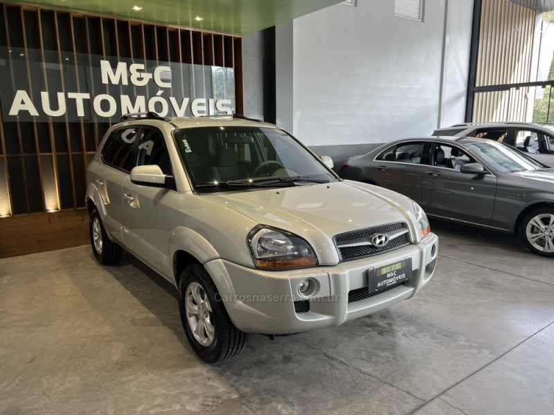 TUCSON 2.0 MPFI GLS 16V 143CV 2WD GASOLINA 4P AUTOMÁTICO - 2012 - CAXIAS DO SUL