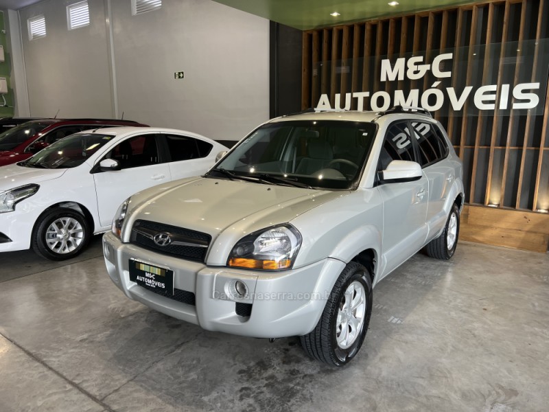 tucson 2.0 mpfi gls 16v 143cv 2wd gasolina 4p automatico 2012 caxias do sul