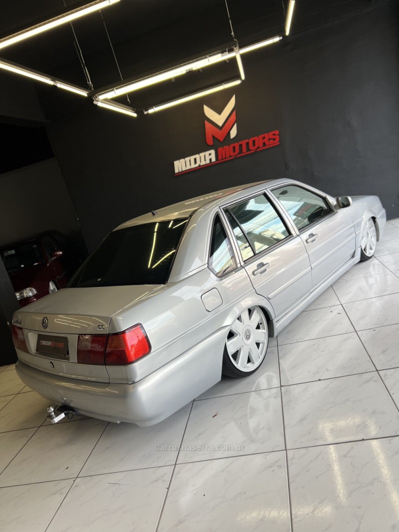 SANTANA 2.0 MI COMFORTLINE 8V GASOLINA 4P MANUAL - 2000 - CAXIAS DO SUL