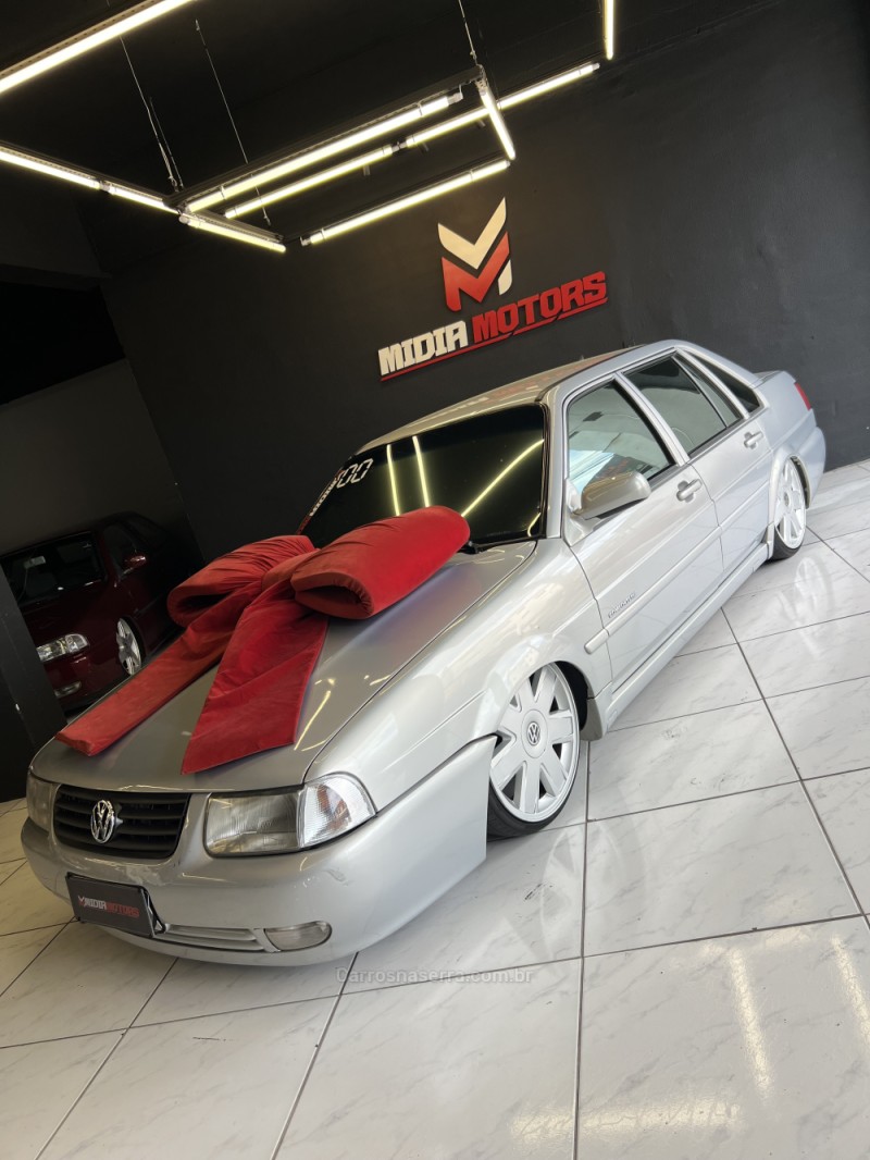 santana 2.0 mi comfortline 8v gasolina 4p manual 2000 caxias do sul