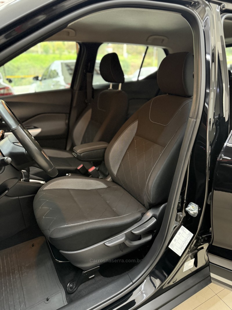 KICKS 1.6 16V FLEX SV LIMITED 4P AUTOMÁTICO - 2021 - FARROUPILHA