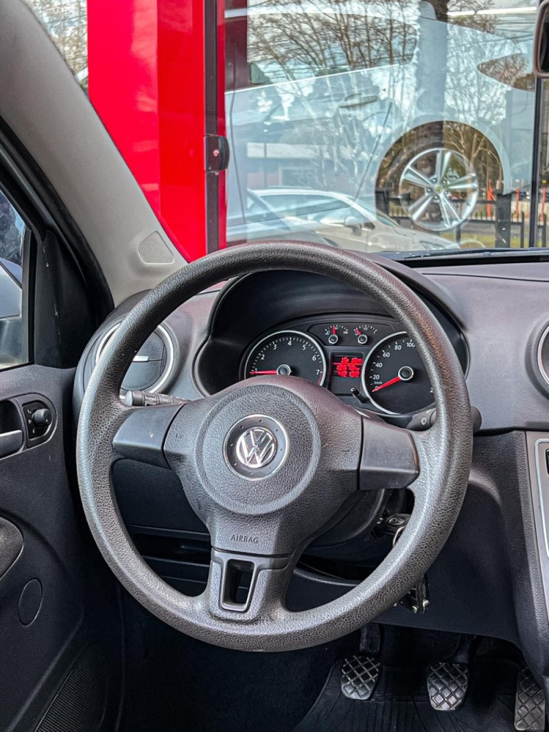 VOYAGE 1.0 MI CITY 8V FLEX 4P MANUAL - 2014 - CANELA