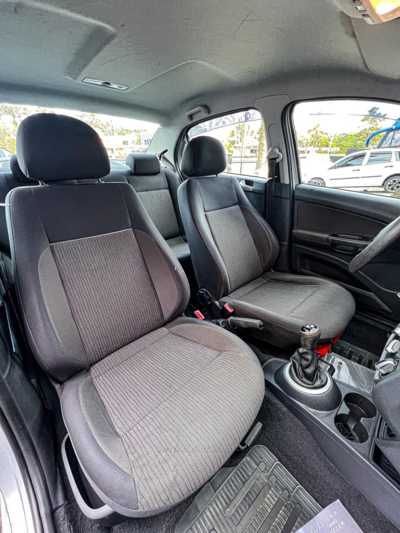 VOYAGE 1.0 MI CITY 8V FLEX 4P MANUAL - 2014 - CANELA