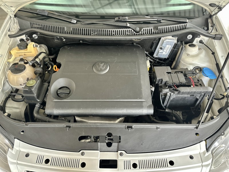 POLO 1.6 MI 8V TOTAL FLEX 4P MANUAL - 2008 - CAXIAS DO SUL