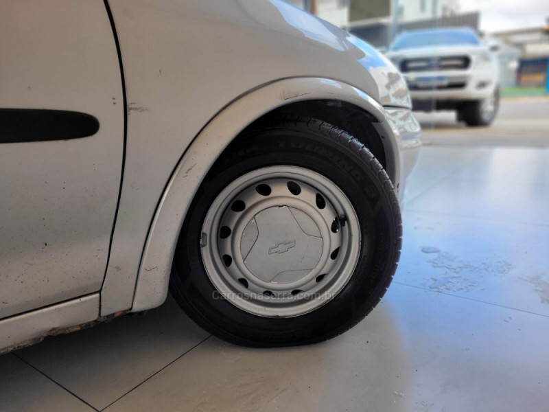 CORSA 1.6 MPFI GL 8V GASOLINA 4P MANUAL - 1999 - CANELA