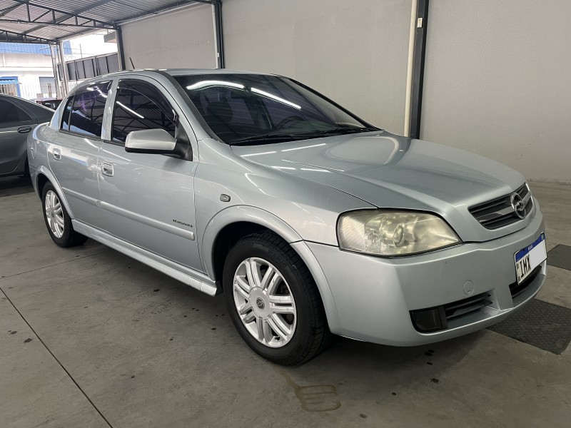 ASTRA 2.0 MPFI ELEGANCE SEDAN 8V FLEX 4P MANUAL - 2006 - CAXIAS DO SUL