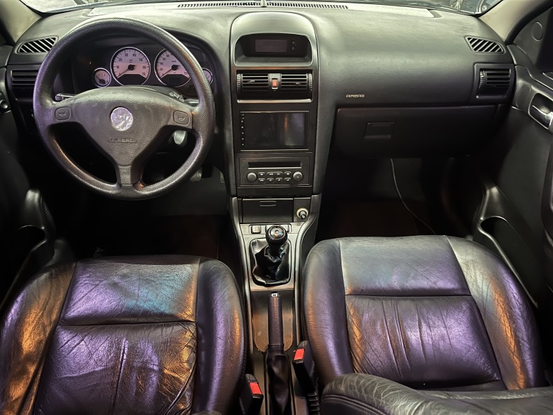 ASTRA 2.0 MPFI ELEGANCE SEDAN 8V FLEX 4P MANUAL - 2006 - CAXIAS DO SUL