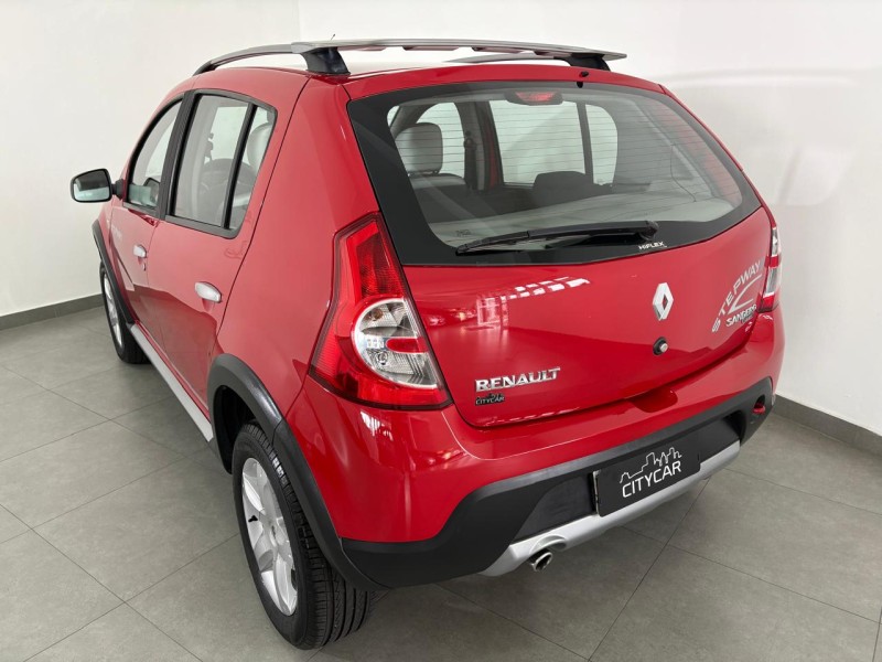 SANDERO 1.6 STEPWAY 16V FLEX 4P MANUAL - 2011 - FARROUPILHA