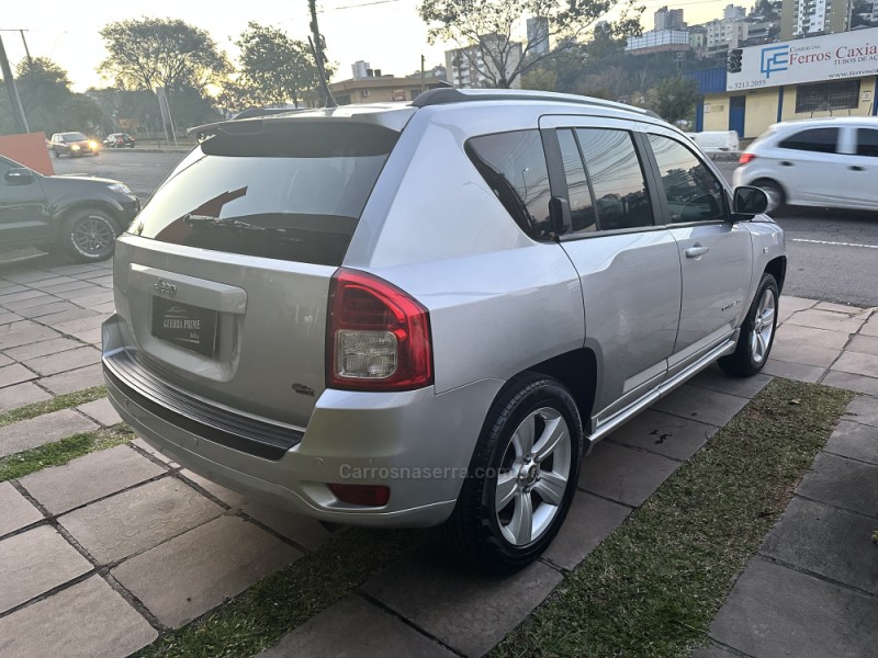 COMPASS 2.0 SPORT 4X2 16V GASOLINA 4P AUTOMÁTICO - 2012 - CAXIAS DO SUL
