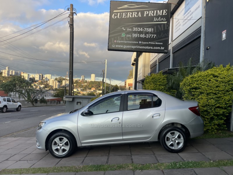 LOGAN 1.6 DYNAMIQUE 8V FLEX 4P MANUAL - 2015 - CAXIAS DO SUL