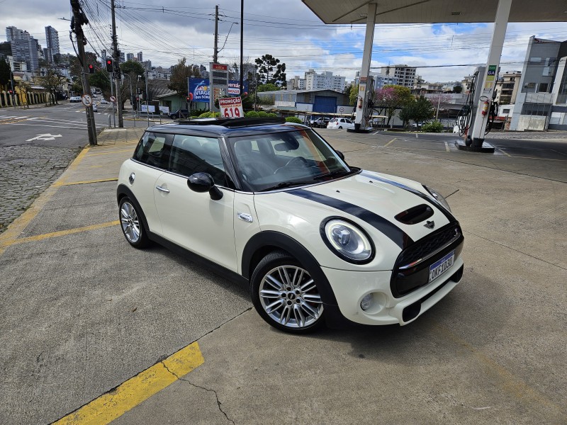 COOPER 2.0 S 16V TURBO GASOLINA 2P AUTOMÁTICO - 2014 - CAXIAS DO SUL